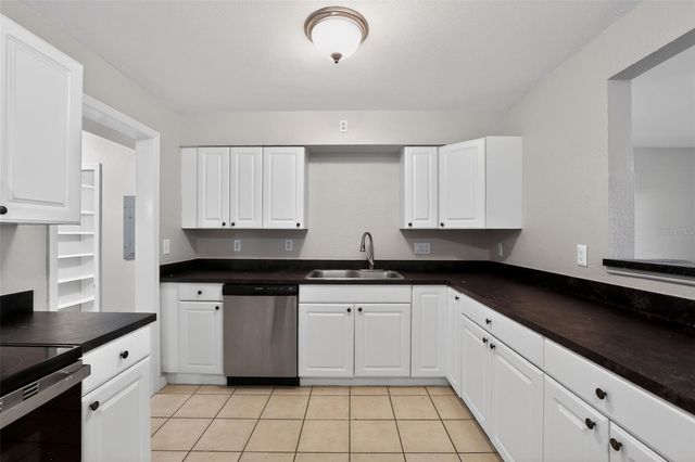 4019 7TH AVENUE N, St Petersburg, FL 33713