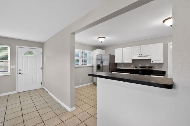 4019 7TH AVENUE N, St Petersburg, FL 33713