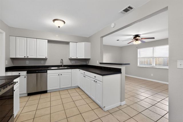 4019 7TH AVENUE N, St Petersburg, FL 33713