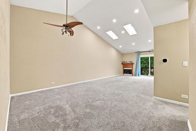 1056 N Pine Tree Circle 0, Buffalo Grove, IL 60089