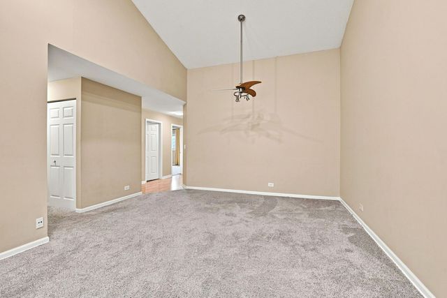 1056 N Pine Tree Circle 0, Buffalo Grove, IL 60089