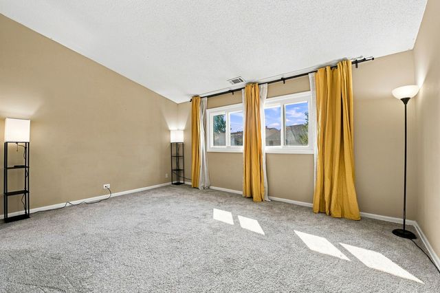 1056 N Pine Tree Circle 0, Buffalo Grove, IL 60089