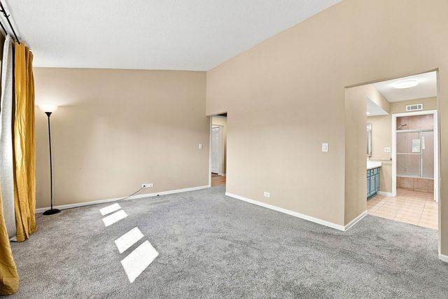 1056 N Pine Tree Circle 0, Buffalo Grove, IL 60089