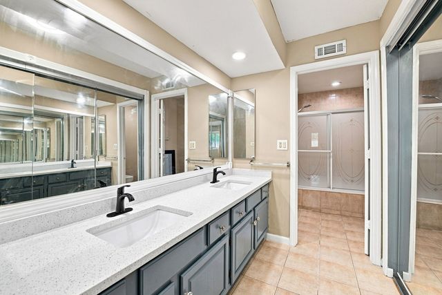 1056 N Pine Tree Circle 0, Buffalo Grove, IL 60089