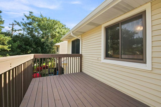 1056 N Pine Tree Circle 0, Buffalo Grove, IL 60089