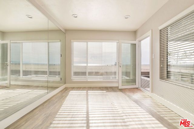 1836 The Strand, Hermosa Beach, CA 90254