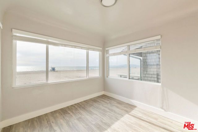 1836 The Strand, Hermosa Beach, CA 90254