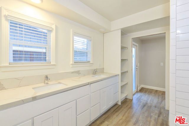 1836 The Strand, Hermosa Beach, CA 90254