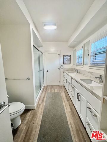 1836 The Strand, Hermosa Beach, CA 90254