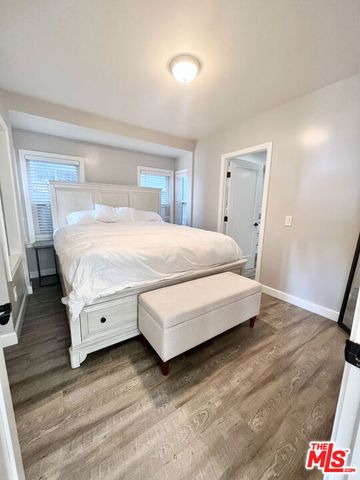 1836 The Strand, Hermosa Beach, CA 90254