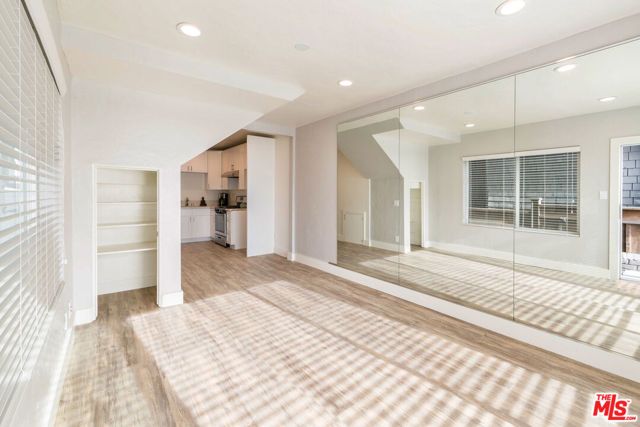 1836 The Strand, Hermosa Beach, CA 90254