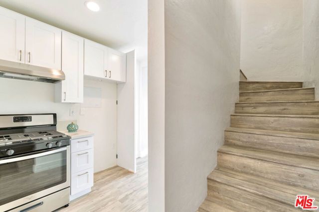 1836 The Strand, Hermosa Beach, CA 90254