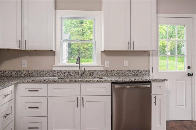 56 Dempsey Drive, Lawrenceville, GA 30044