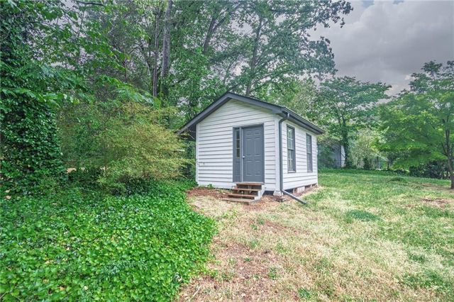56 Dempsey Drive, Lawrenceville, GA 30044