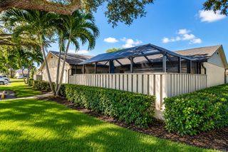 1433 Captains Walk 18a, Fort Pierce, FL 34950