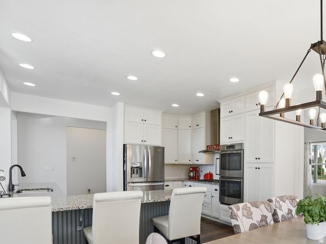 409 N HILL FARMS LN, Kaysville, UT 84037