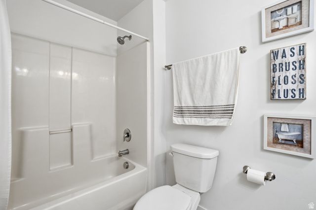 409 N HILL FARMS LN, Kaysville, UT 84037
