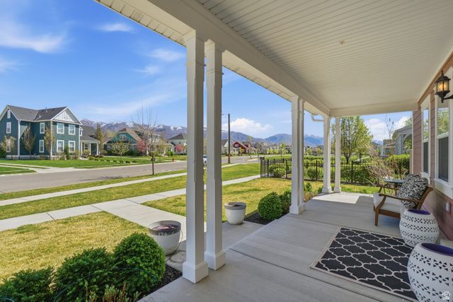 409 N HILL FARMS LN, Kaysville, UT 84037