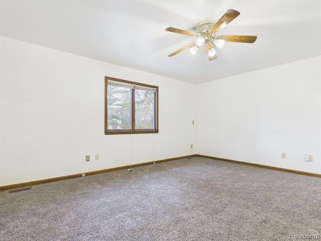3828 Winding Pine Drive, Metamora, MI 48455