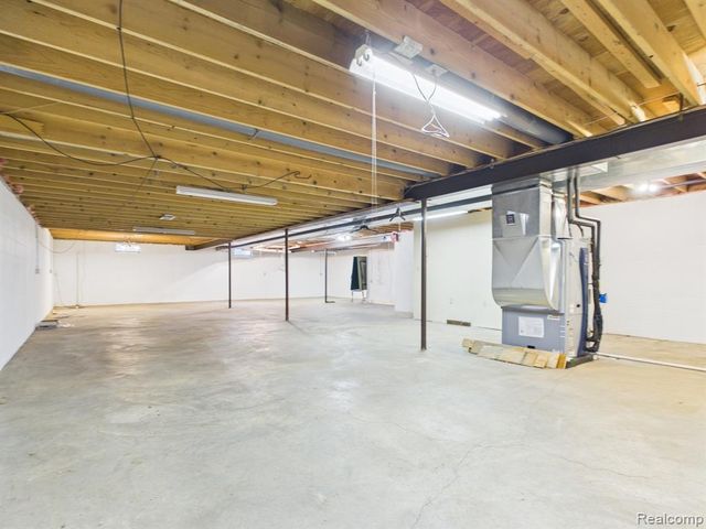 3828 Winding Pine Drive, Metamora, MI 48455