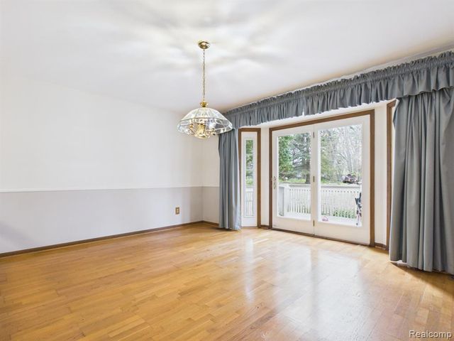 3828 Winding Pine Drive, Metamora, MI 48455