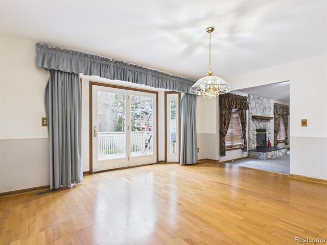 3828 Winding Pine Drive, Metamora, MI 48455