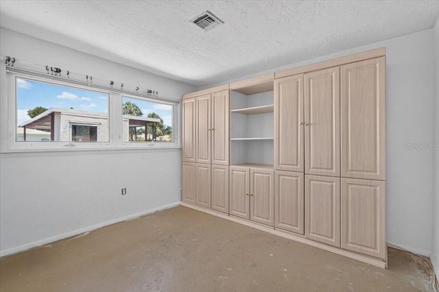 166 CIRCLEWOOD DRIVE 101, Venice, FL 34293