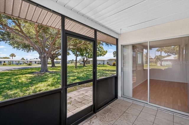 166 CIRCLEWOOD DRIVE 101, Venice, FL 34293