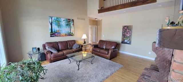 768 Shrewsbury Drive, Clarkston, MI 48348