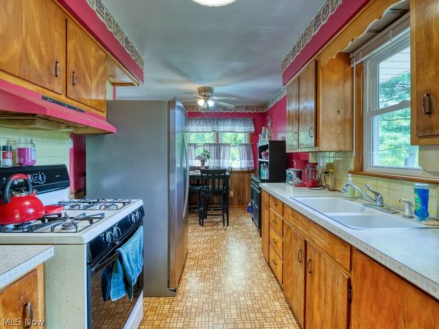 425 W Bath Road, Cuyahoga Falls, OH 44223