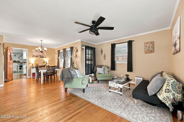 2101 Michelle Drive, Kinston, NC 28504