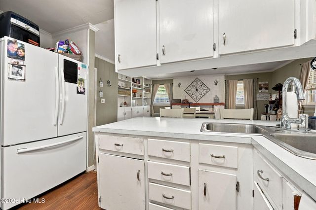 2101 Michelle Drive, Kinston, NC 28504