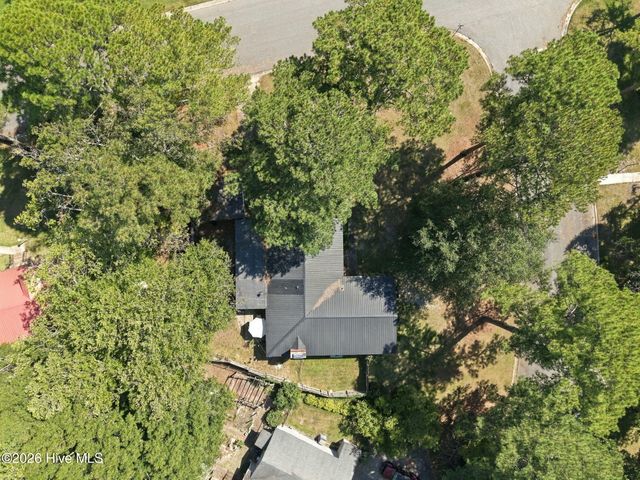 2101 Michelle Drive, Kinston, NC 28504