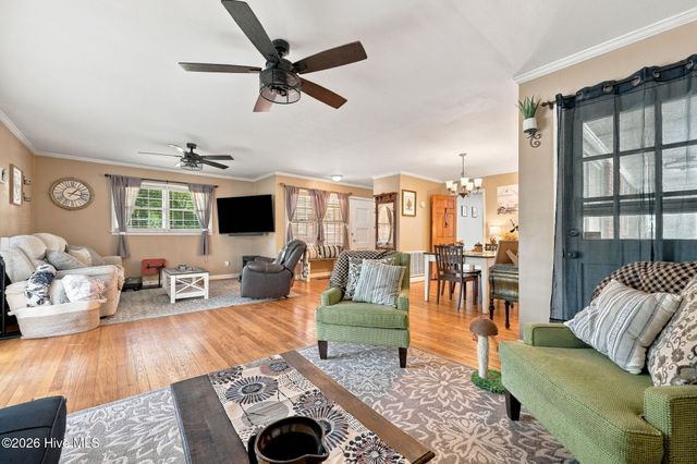 2101 Michelle Drive, Kinston, NC 28504