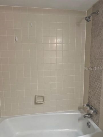 1700 SW 16TH COURT P6, Gainesville, FL 32608