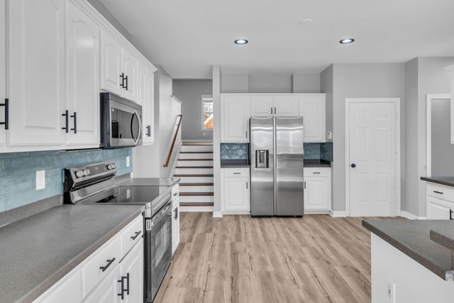 5504 Brookshire Dr, Nashville, TN 37211