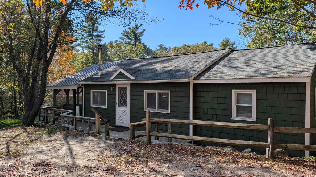 10 Melody Lane, Hillsborough, NH 03244
