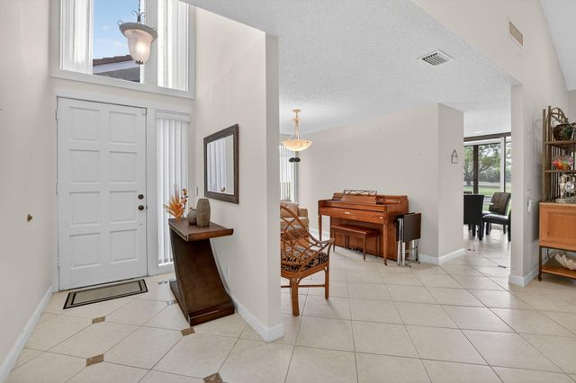 19830 Sawgrass Drive 301, Boca Raton, FL 33434