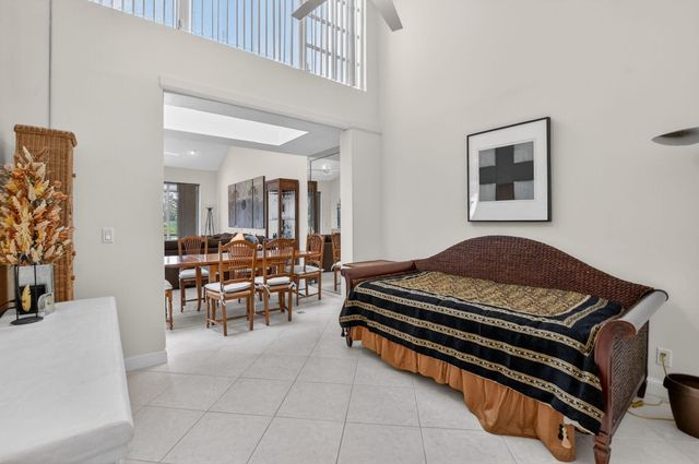 19830 Sawgrass Drive 301, Boca Raton, FL 33434