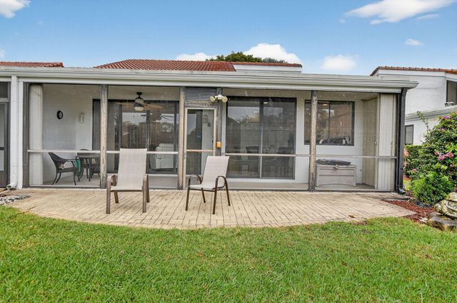 19830 Sawgrass Drive 301, Boca Raton, FL 33434