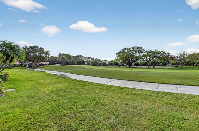 19830 Sawgrass Drive 301, Boca Raton, FL 33434