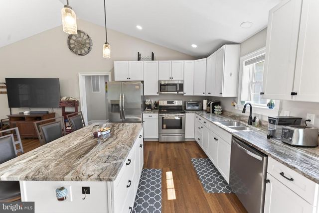 313 EDMONSON LN, East New Market, MD 21631