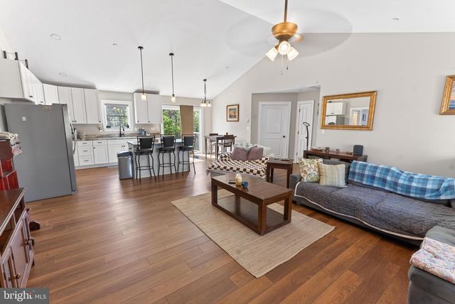313 EDMONSON LN, East New Market, MD 21631