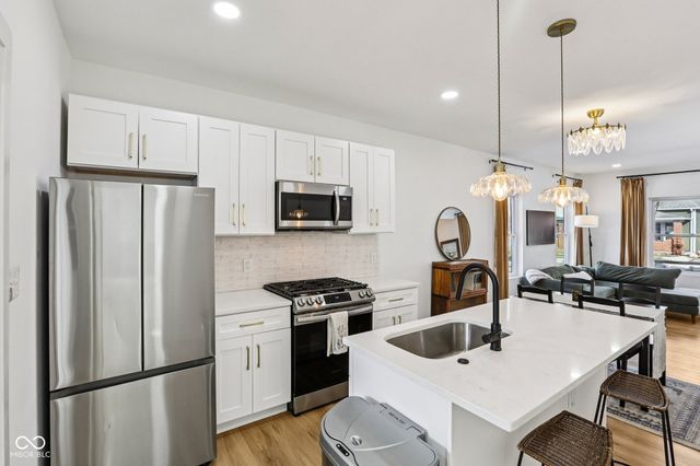 1917 Hoyt Avenue, Indianapolis, IN 46203