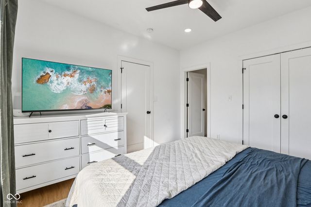 1917 Hoyt Avenue, Indianapolis, IN 46203