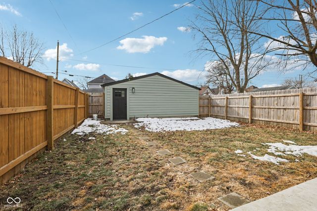 1917 Hoyt Avenue, Indianapolis, IN 46203