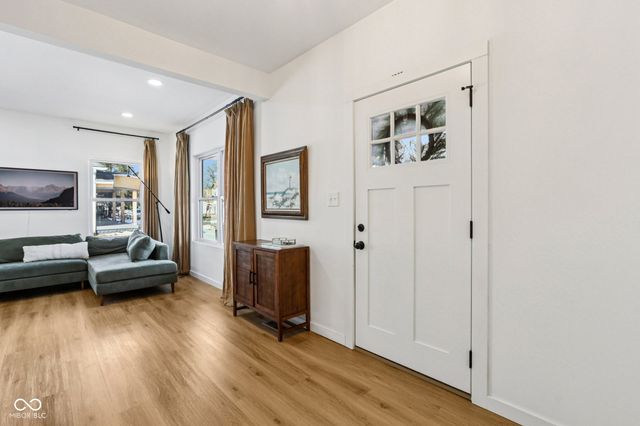 1917 Hoyt Avenue, Indianapolis, IN 46203