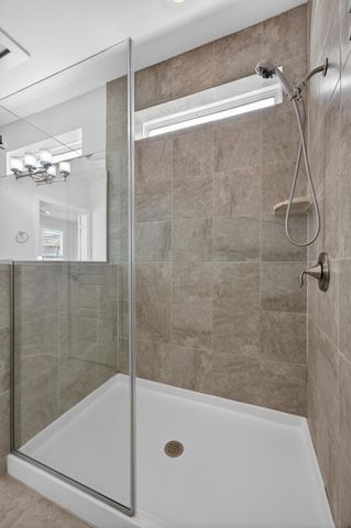 2005 Sager DR 271C, Austin, TX 78741
