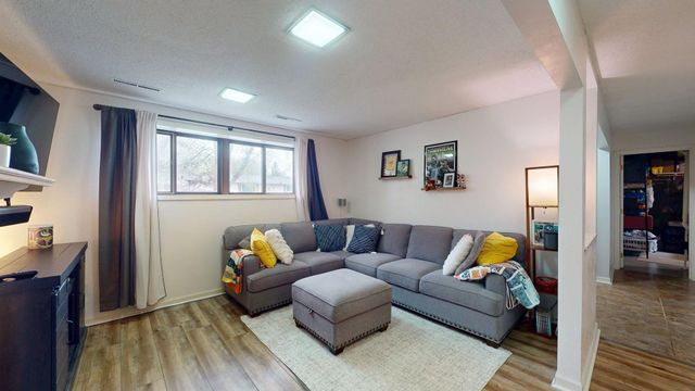 4040 5th Street NW, Rochester, MN 55901