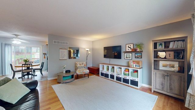 4040 5th Street NW, Rochester, MN 55901